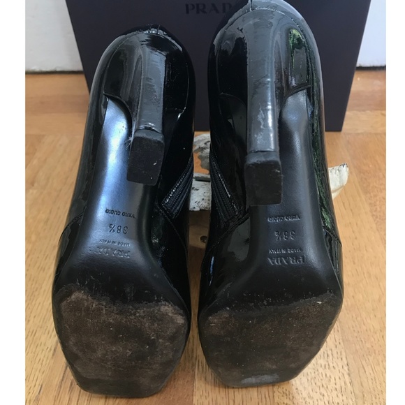 Prada Black Patent Leather Heeled Boot - Picture 4 of 4